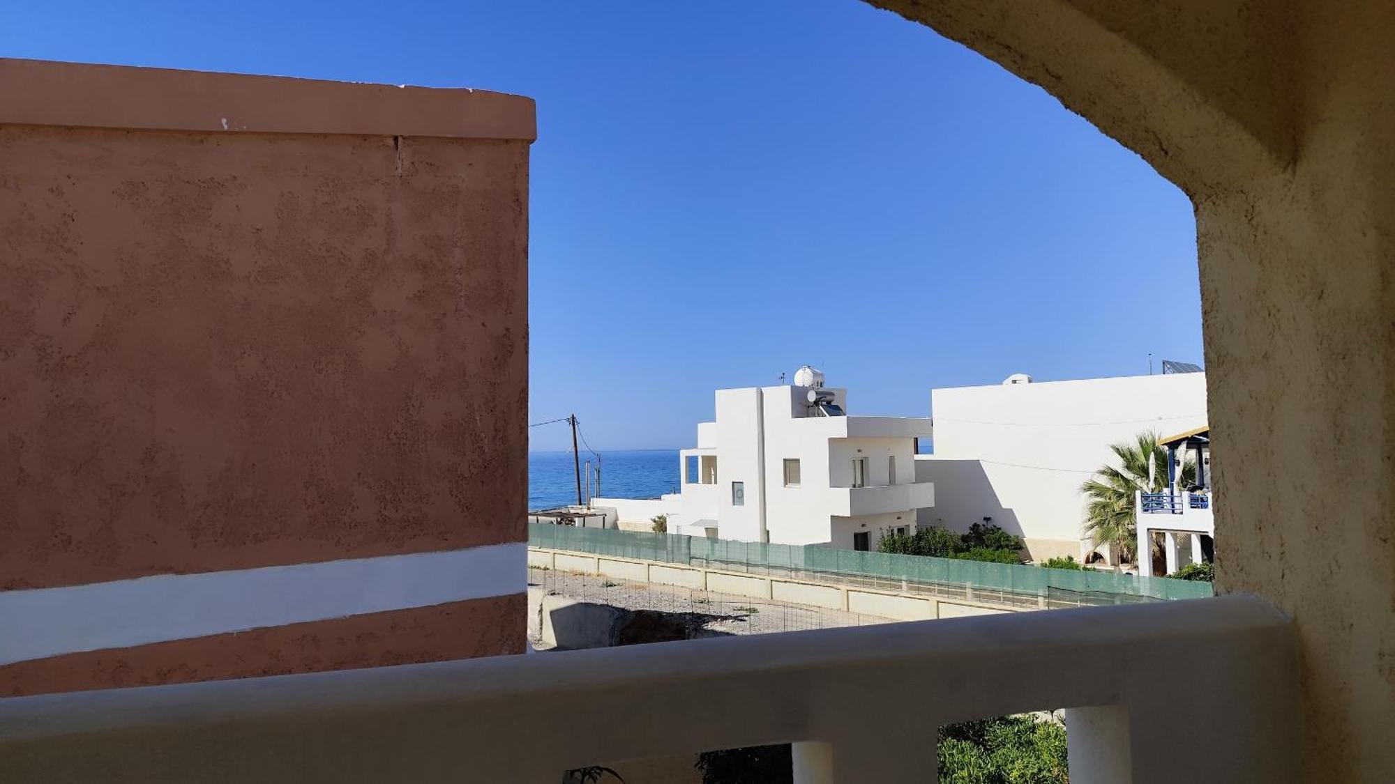 Niros Beachfront Aparthotel Kokkini Hani Exterior foto